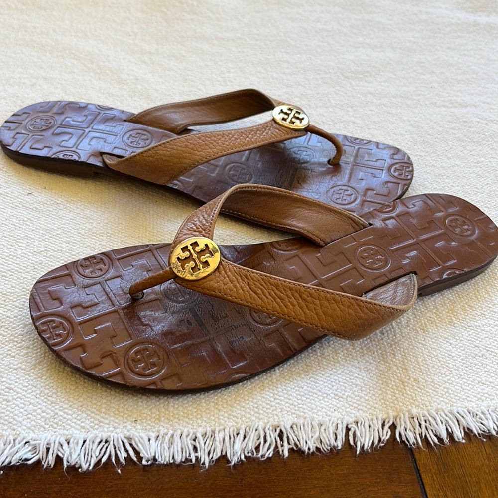 Tory Burch leather flip flops tan gold